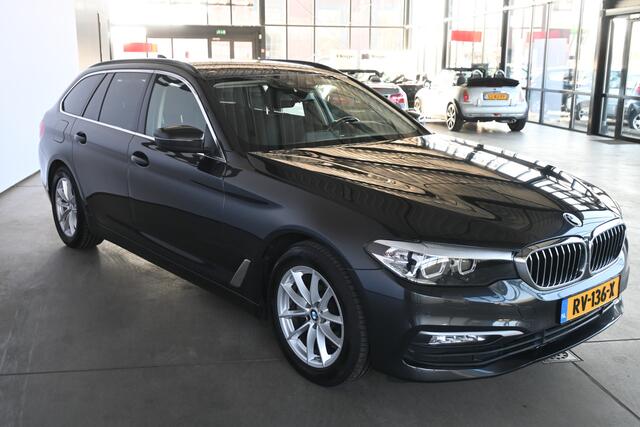 BMW 5-SERIE Touring 520d Executive Automaat Clima Navigatie LED Rijklaarprijs Inruil Mogelijk!