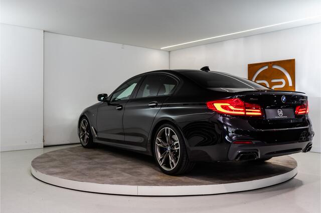 BMW 5-SERIE M550i xDrive High Executive M-Sport 463PK | VOL opties! 12 MND Garantie