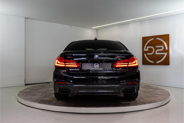 BMW 5-SERIE M550i xDrive High Executive M-Sport 463PK | VOL opties! 12 MND Garantie
