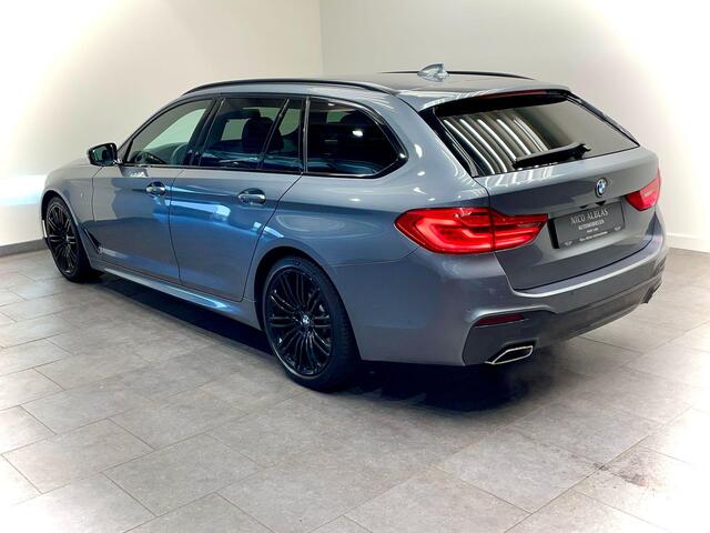 BMW 5-SERIE Touring 520i High Executive l M Sport l Schadowline l 19 inch l