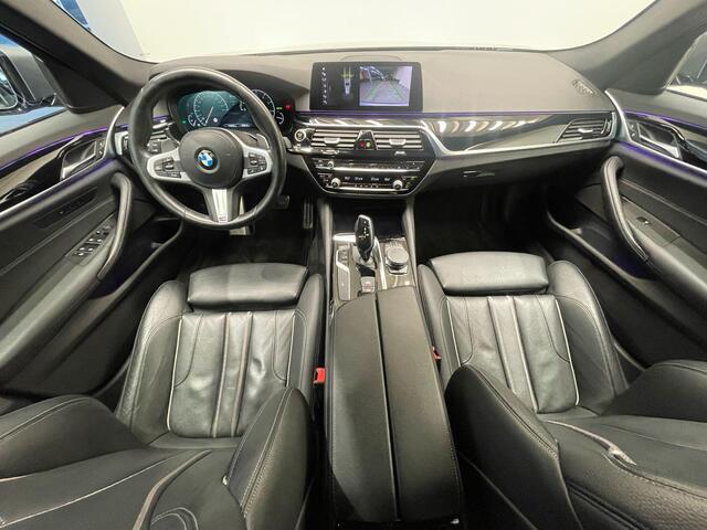 BMW 5-SERIE Touring 520i High Executive l M Sport l Schadowline l 19 inch l