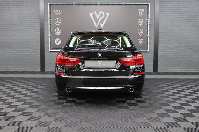 BMW 5-SERIE Touring 530i High Executive | Leer | Elektrisch bedienbare achterklep |