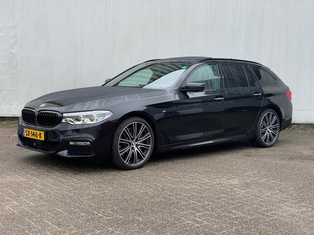 BMW 5-SERIE Touring 540d xDrive High Exe. M-pakket / Pano / Vol opties