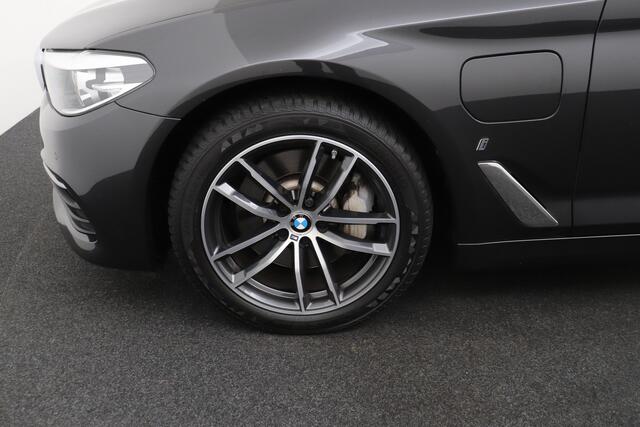 BMW 5-SERIE 530e iPerformance Executive Adapt. Cruise Stoelverw. Camera Navi