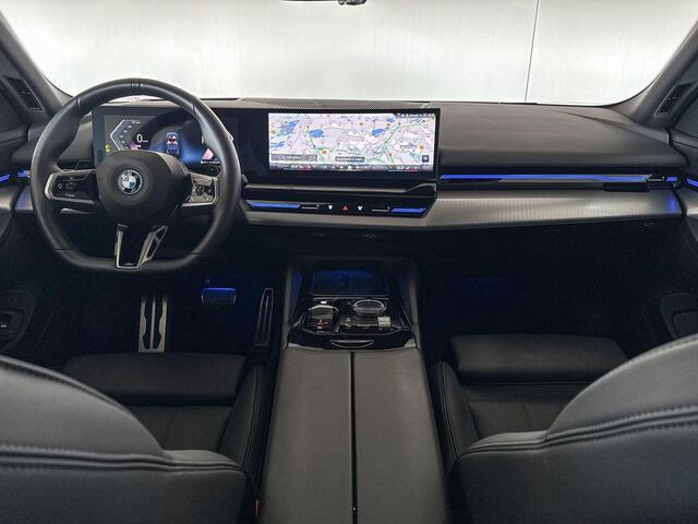 BMW 5-SERIE Sedan 530e M Sport Edition