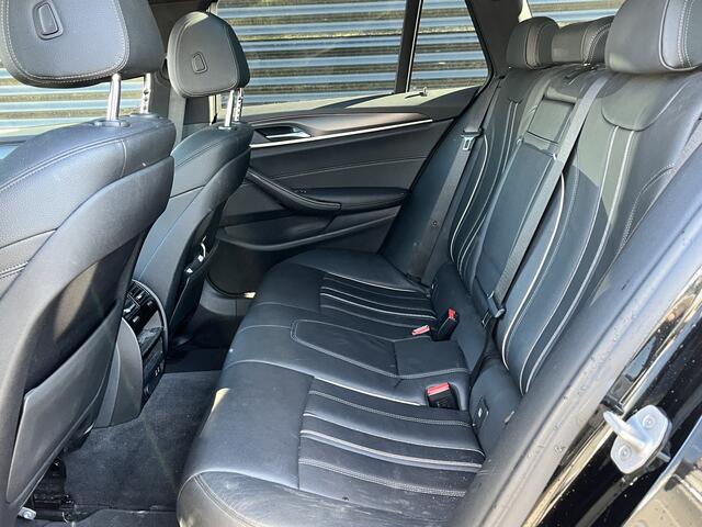 BMW 5-SERIE Touring 520d xDrive High Executive