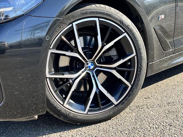 BMW 5-SERIE Touring 520d xDrive High Executive