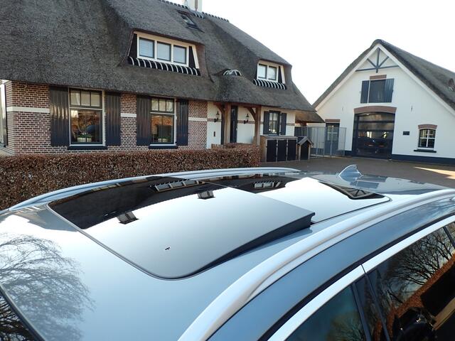BMW 5-SERIE Touring 520D High Exe SPORT LINE PANODAK VOL OPTIE