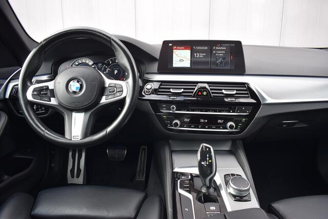 BMW 5-SERIE 520i Automaat High Executive M-Sport LED | Zwart Leder | Elek. Stoelen | 18 Inch LMV | Full Map Navi