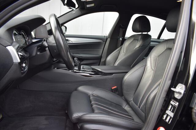 BMW 5-SERIE 520i Automaat High Executive M-Sport LED | Zwart Leder | Elek. Stoelen | 18 Inch LMV | Full Map Navi