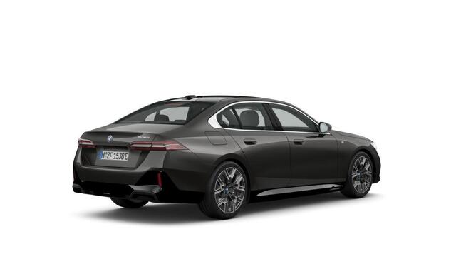 BMW 5-SERIE 530e Sedan | M Sport Edition | M Sportpakket | Innovation Pack | Travel Pack | Comfort Pack | BMW Hybride Deals
