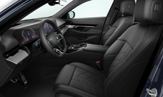 BMW 5-SERIE Touring 530e M-Sport | Trekhaak | Harman Kardon |