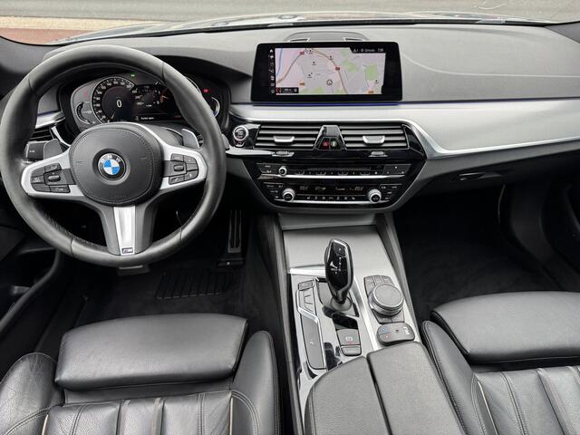 BMW 5-SERIE 520d High Exe M-Sport Aut. Schuifdak | Trekhaak | Camera