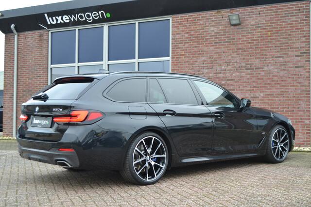BMW 5-SERIE Touring 530d 286pk M-Sport Pano Laser ACC HUD Comfort 4-wielbest