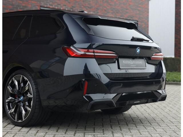 BMW 5-SERIE Touring 530e *M-Sport Pro*Pano*HUD*H/K*Trekhaak*
