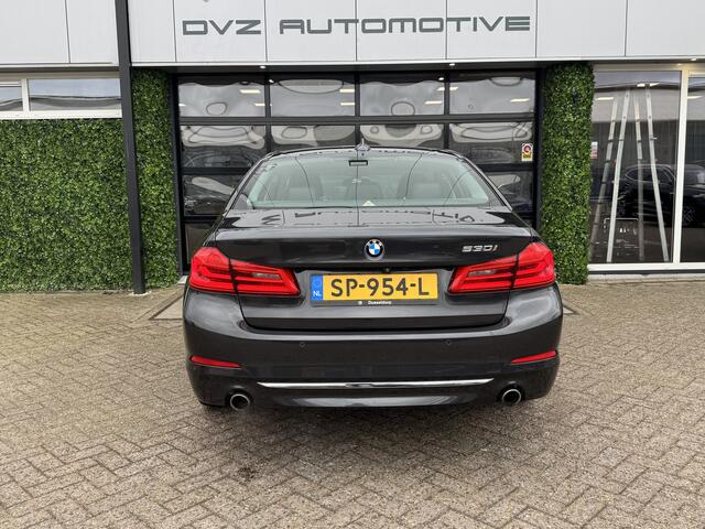 BMW 5-SERIE 530i High Executive Luxury Line | Harm/Kard. | Schuifdak | Dealer Ond. |
