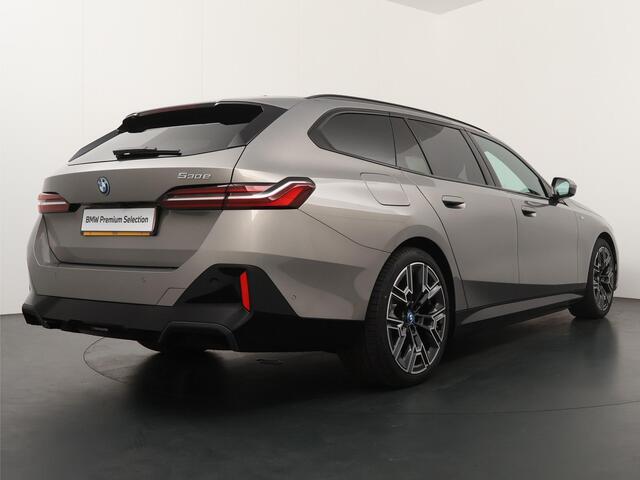BMW 5-SERIE Touring 530e M Sport Edition | 19inch |