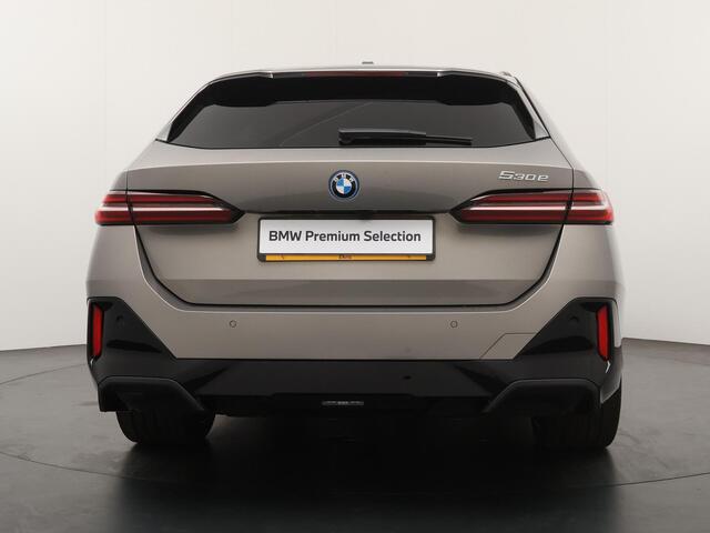 BMW 5-SERIE Touring 530e M Sport Edition | 19inch |