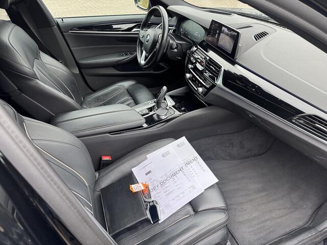 BMW 5-SERIE Touring 530d High Executive Pano/HU/Leer/ACC/Cam