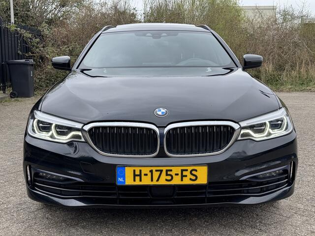 BMW 5-SERIE Touring 530d High Executive Pano/HU/Leer/ACC/Cam