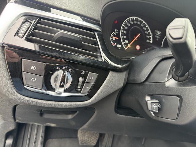BMW 5-SERIE Touring 530d High Executive Pano/HU/Leer/ACC/Cam