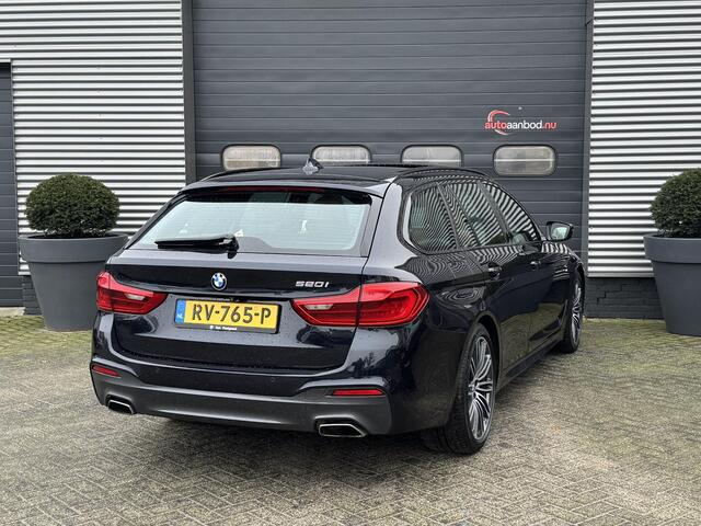BMW 5-SERIE Touring 520i High Executive M-Sport | Panoramadak | Head-Up Display | 360* Camera | Lederen Bekleding | Trekhaak |