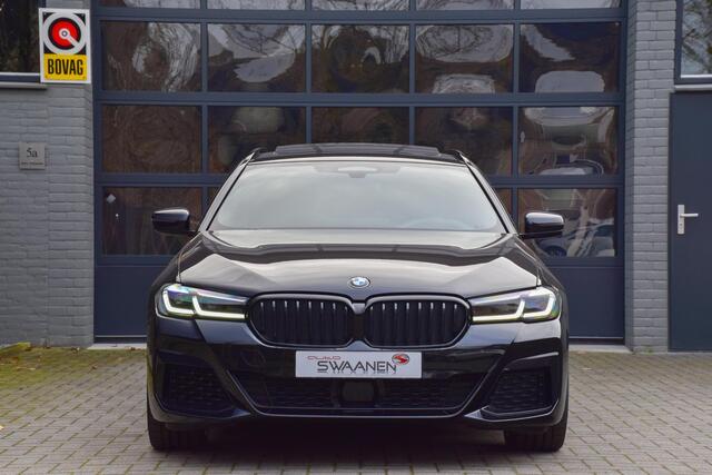 BMW 5-SERIE Touring 540i xDrive M sport | Mild Hybrid | ACC | Pano