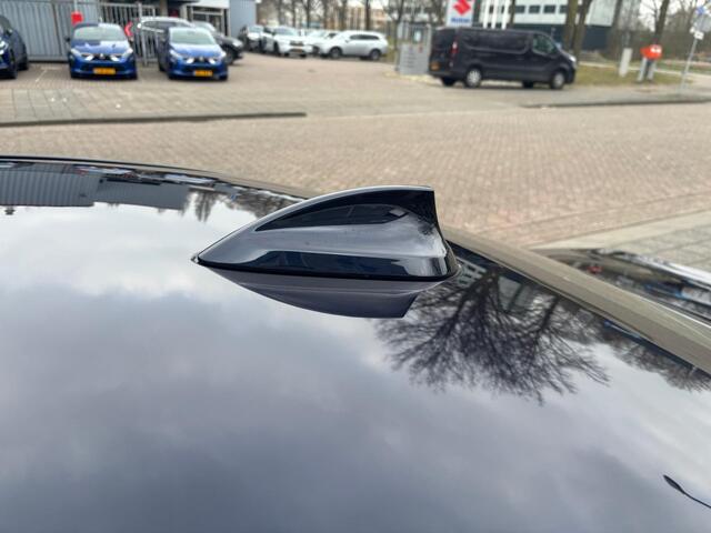 BMW 5-SERIE 520i High Executive Edition | STOELVERWARMING | CAMERA | SFEERVERLICHTING | WIT LEDER | VIRTUAL COCKPIT | MEMORY | 12 MAANDEN GARANTIE