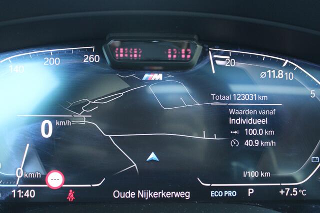BMW 5-SERIE 540i M Sport - Laser Light - Schuif kanteldak - 20 inch Stoelkoeling - Stoelverwarming Dealer onderhouden Nederlandse auto