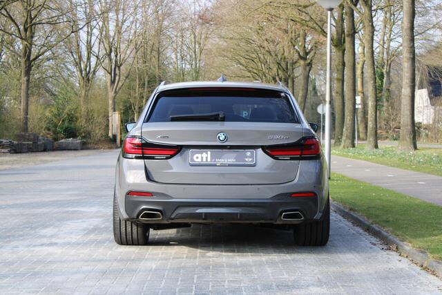 BMW 5-SERIE Touring 530e xDrive High Executive M-aerodynamiek-kit, Panoramadak, Zitting comfort met geheugen, Head up, BMW Laserlicht, DAB, Grootlichtassistent, Stoelverwarming, Parkhulpsysteemplus, Driving assistent Plus, etc.