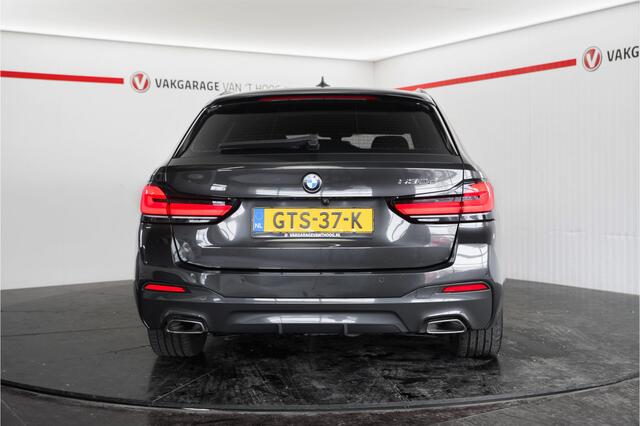 BMW 5-SERIE Touring 530e Business Edition Plus M-Sport-Panoramadak|Alcantara|Trekhaak|Shadowline