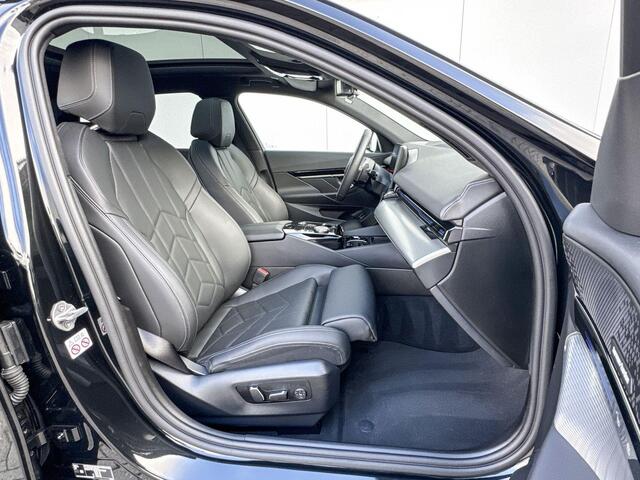 BMW 5-SERIE Sedan 530e M Sport Edition