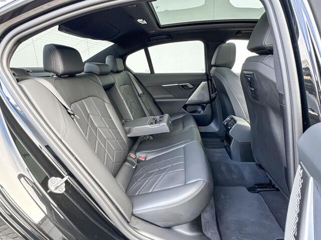 BMW 5-SERIE Sedan 530e M Sport Edition