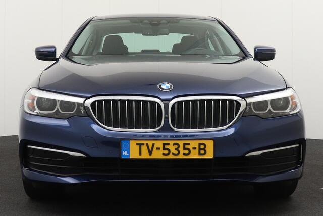 BMW 5-SERIE 520i Corporate Lease Executive Elektr. Trekhaak Cruise 360* Camera