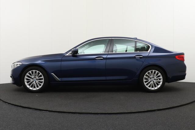 BMW 5-SERIE 520i Corporate Lease Executive Elektr. Trekhaak Cruise 360* Camera