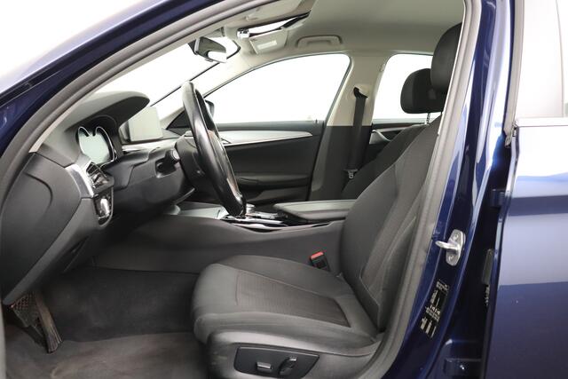 BMW 5-SERIE 520i Corporate Lease Executive Elektr. Trekhaak Cruise 360* Camera