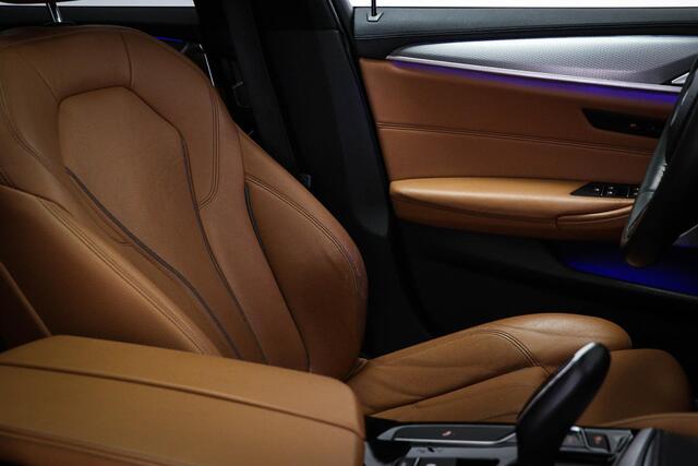 BMW 5-SERIE M550i xDrive High Executive | HEAD UP | SOFTCLOSE | BOWERS & WILIKINS | 20"