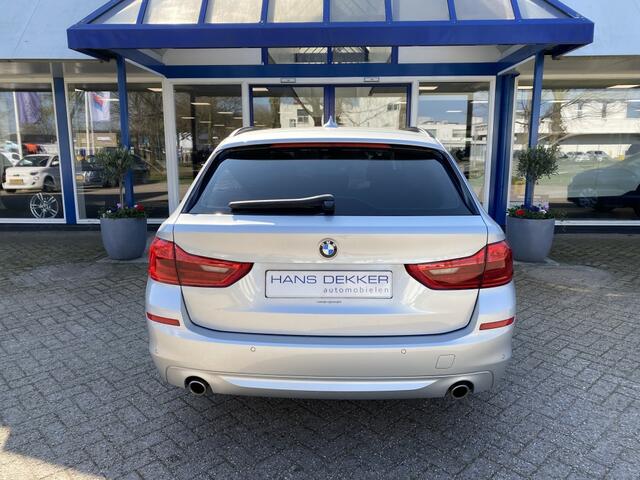 BMW 5-SERIE 520d xD High Exe