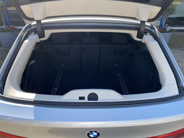 BMW 5-SERIE 520d xD High Exe
