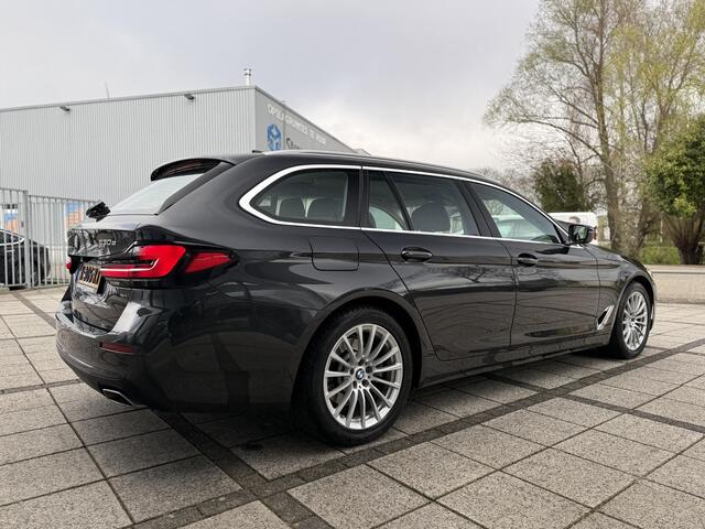 BMW 5-SERIE Touring 530e Aut. High Exe New Model Navi Leder Camera