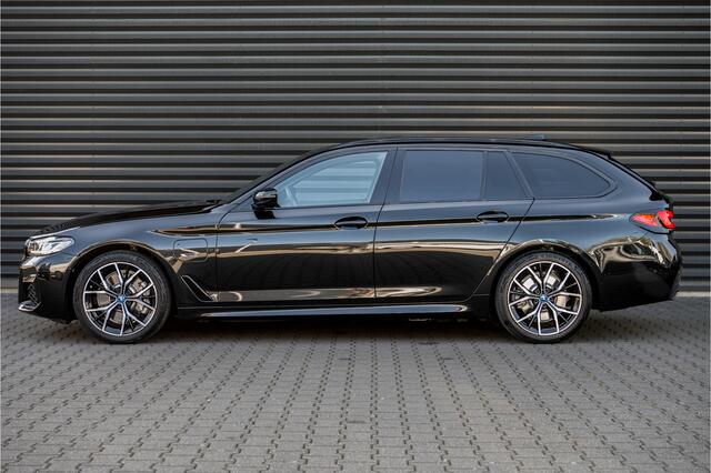 BMW 5-SERIE Touring 530e M-Sport Edition