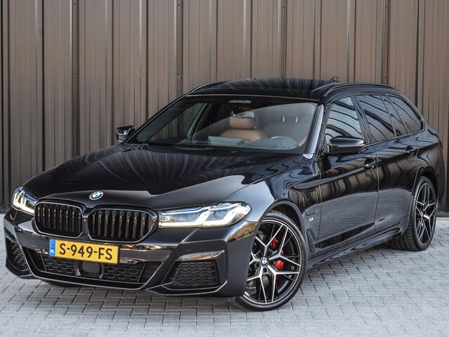 BMW 5-SERIE Touring 530e M-SPORT | PANORAMADAK | ACTIVE CRUISE CONTROL | HEAD UP | ELEKTR. VERST. STOELEN | LASER LIGHTS | TREKHAAK AFNEEMBAAR | AMBIANCE SFEERVERLICHTING