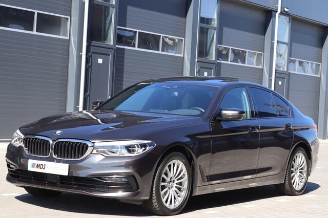 BMW 5-SERIE 540i High Exe Sport Line Open Dak Adaptive LED Dealer OH