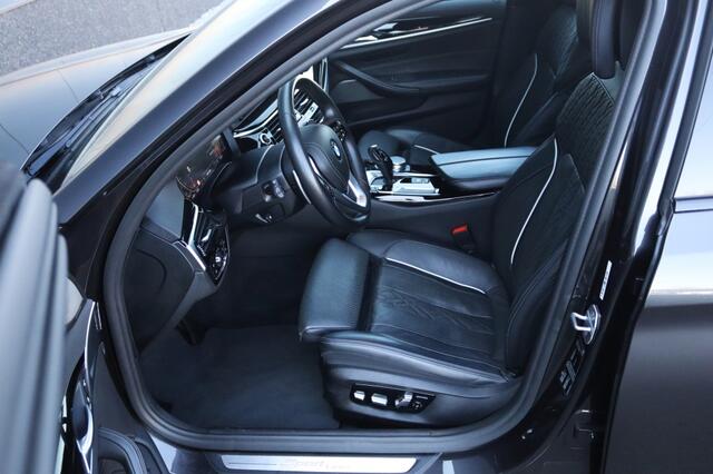 BMW 5-SERIE 540i High Exe Sport Line Open Dak Adaptive LED Dealer OH
