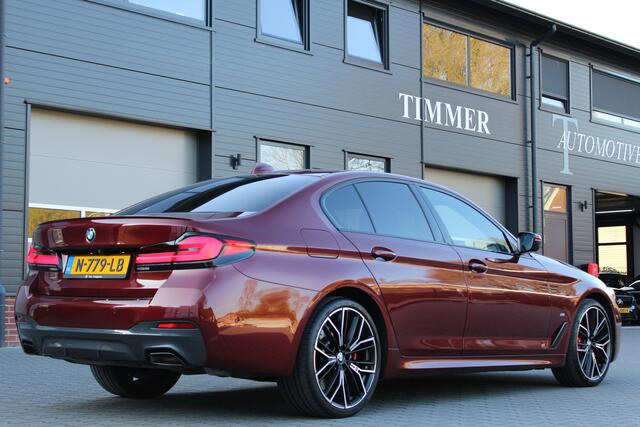 BMW 5-SERIE 540i High Executive M-Sport - Nederlandse BMW - Dealer onderhouden Laserlight - 20 inch - Schuif kanteldak - Adaptive cruise control - Heel veel opties