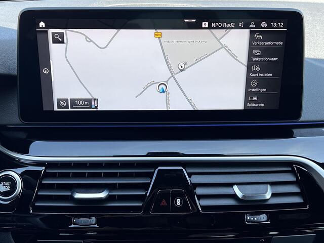 BMW 5-SERIE Touring 530e Business Edition Plus / Dealer onderhouden / Trekhaak Elektrisch 1.700kg / Luchtvering / Comfort Stoelen / EAER bereik 55 km / Adaptief CC /