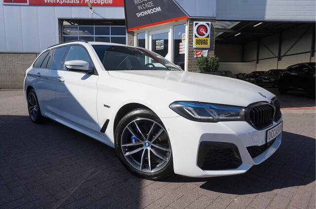 BMW 5-SERIE Touring 530e xDrive High Executive M-Sport Shadowline Automaat