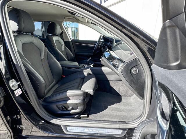 BMW 5-SERIE Sedan 520d xDrive High Executive