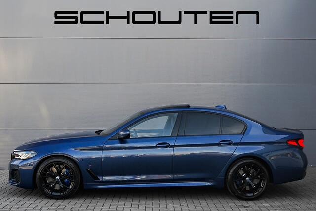 BMW 5-SERIE 520i Business Ed Plus M-Sport Schuifdak Laser Comfortstoel