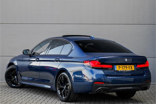 BMW 5-SERIE 520i Business Ed Plus M-Sport Schuifdak Laser Comfortstoel